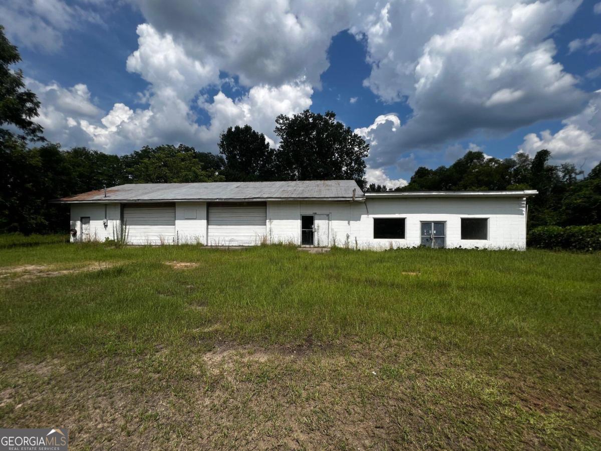 183 Main Street Toomsboro GA 31090