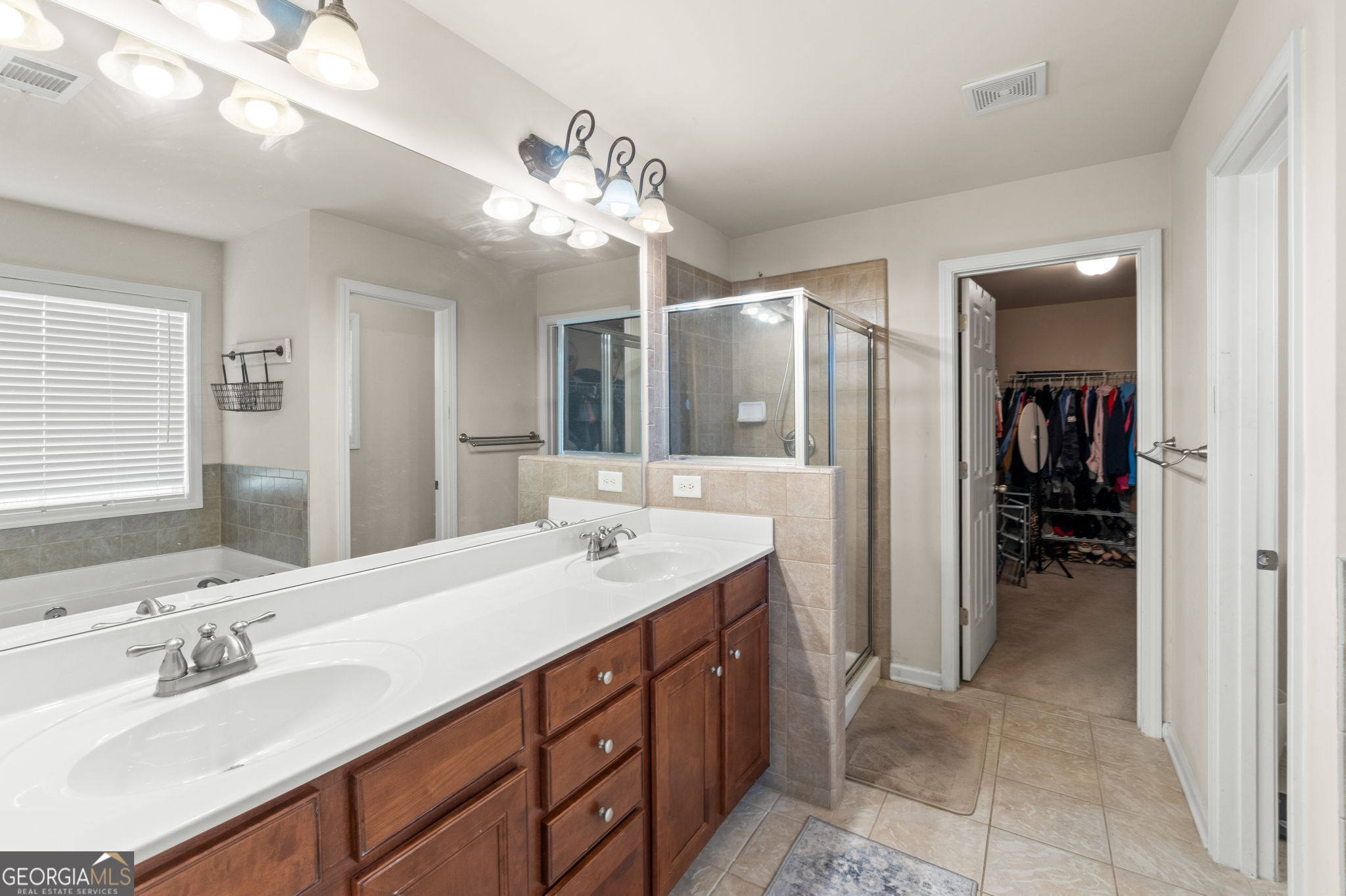 6222 Sapphire Court Sugar Hill GA 30518