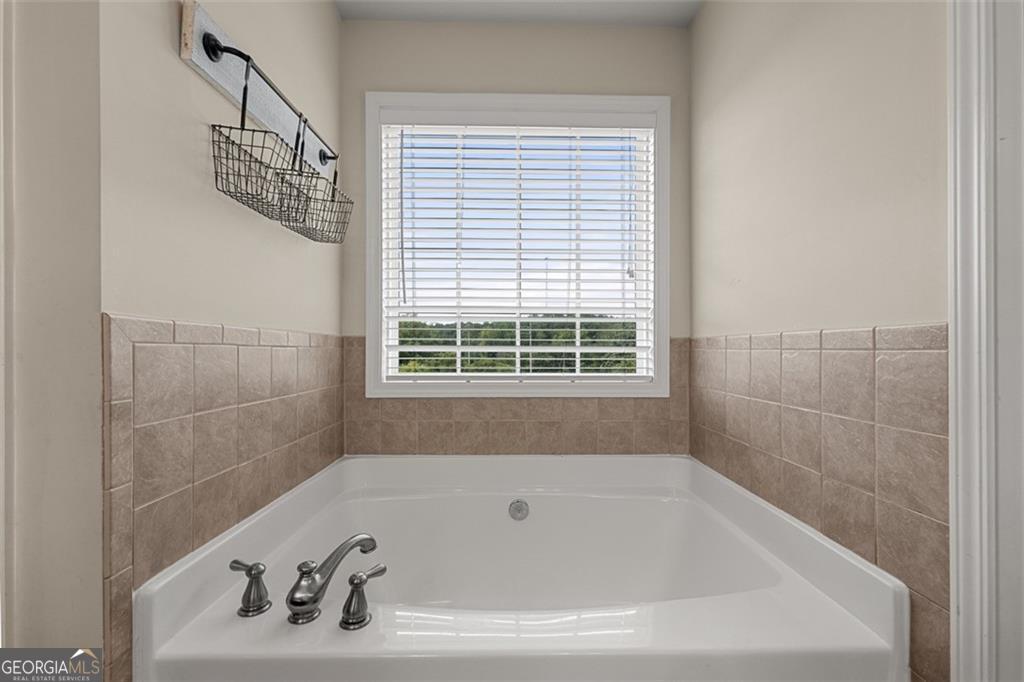 6222 Sapphire Court Sugar Hill GA 30518