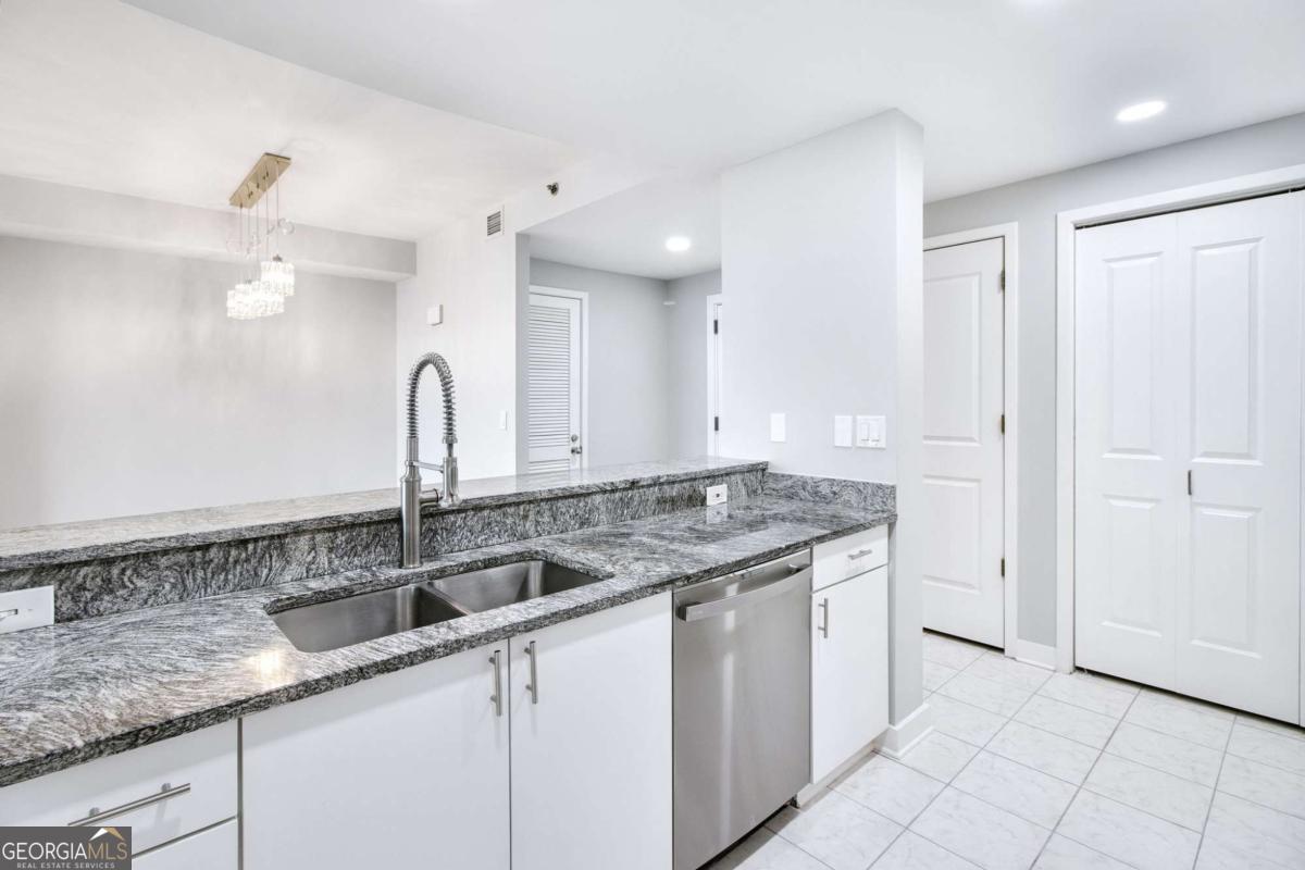 3338 Peachtree Road NE Atlanta GA 30326