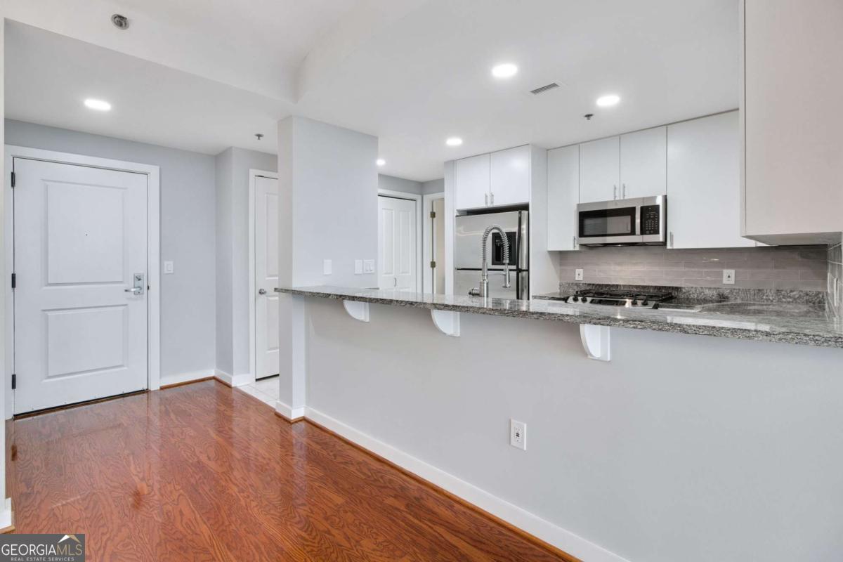 3338 Peachtree Road NE Atlanta GA 30326