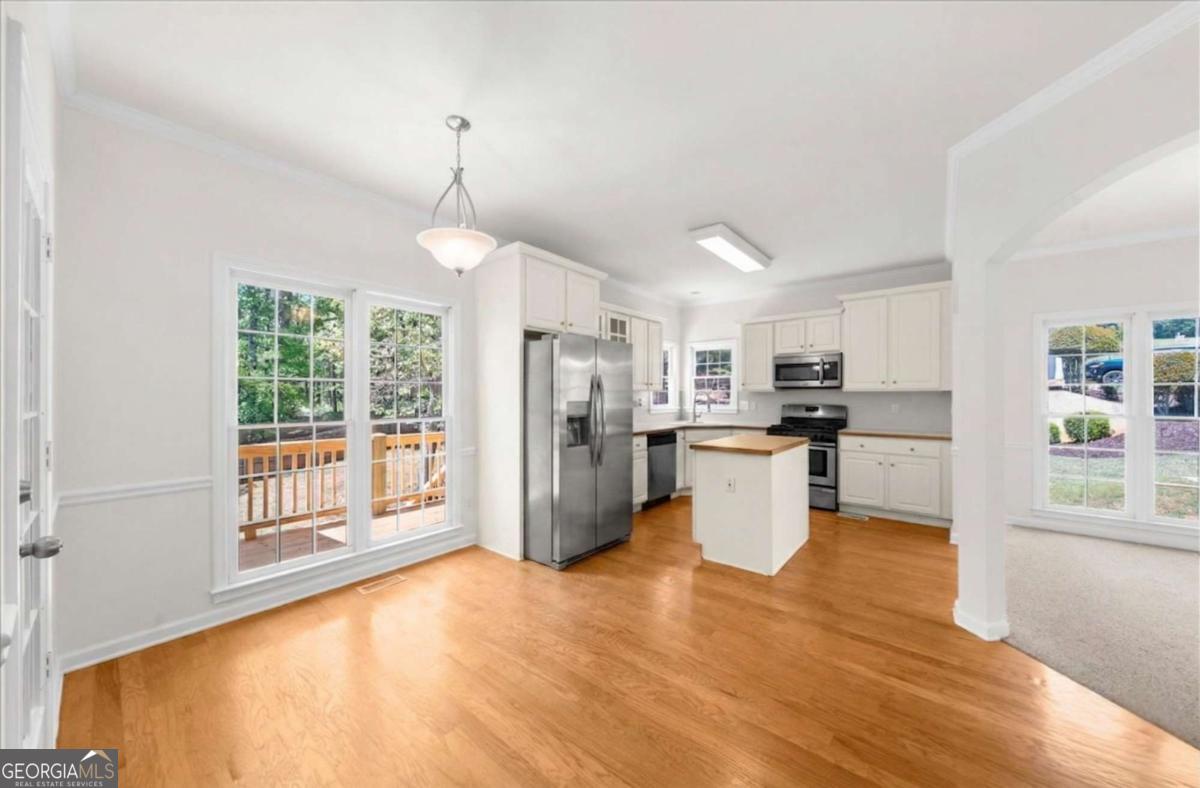 720 Walnut Lane Woodstock GA 30188