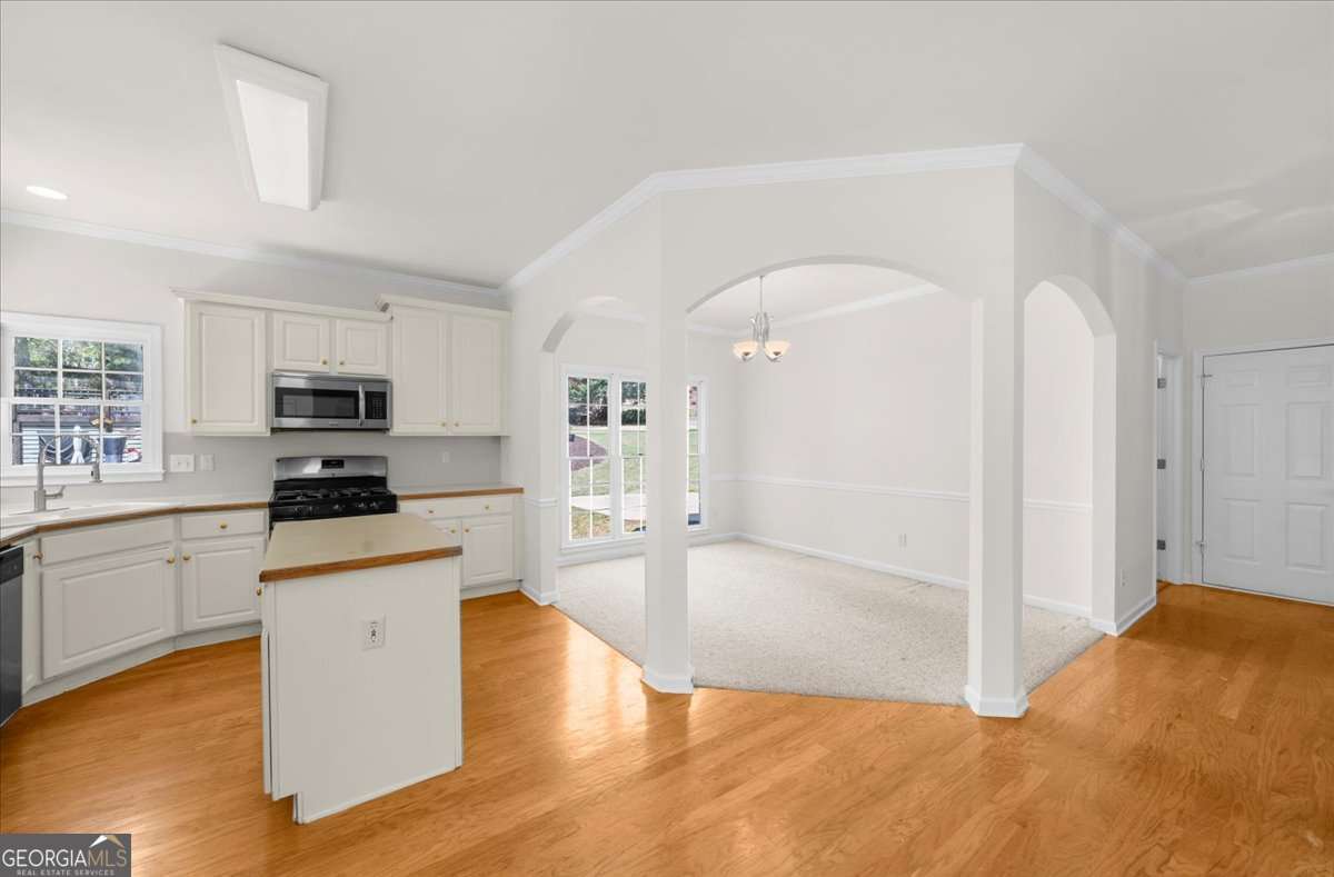 720 Walnut Lane Woodstock GA 30188