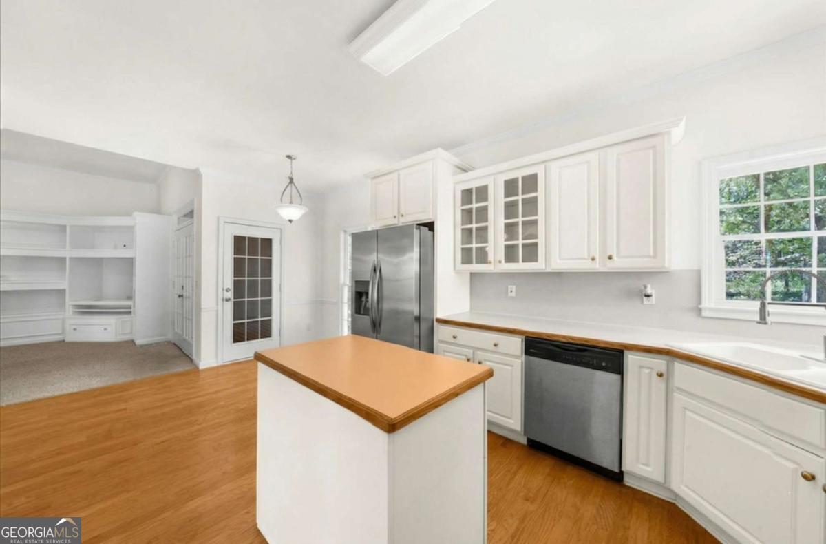 720 Walnut Lane Woodstock GA 30188