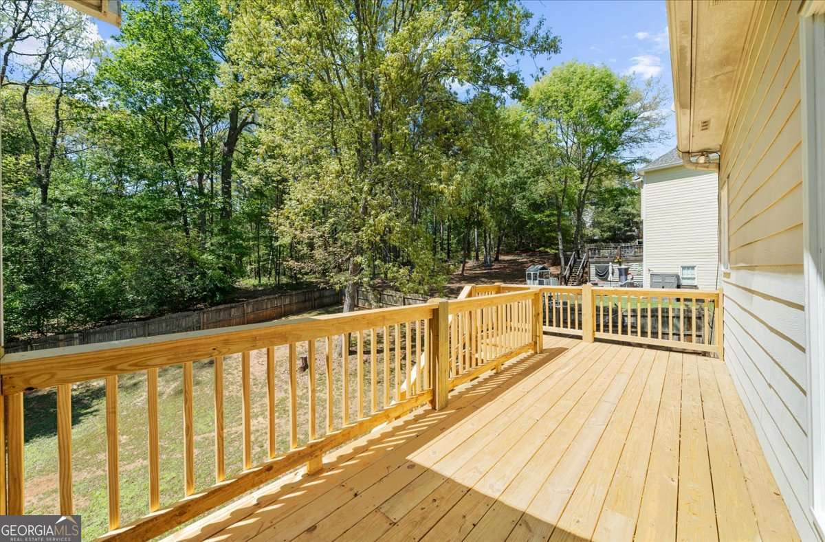 720 Walnut Lane Woodstock GA 30188