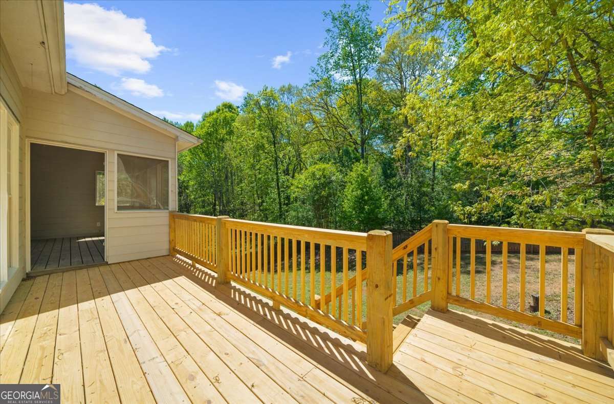 720 Walnut Lane Woodstock GA 30188