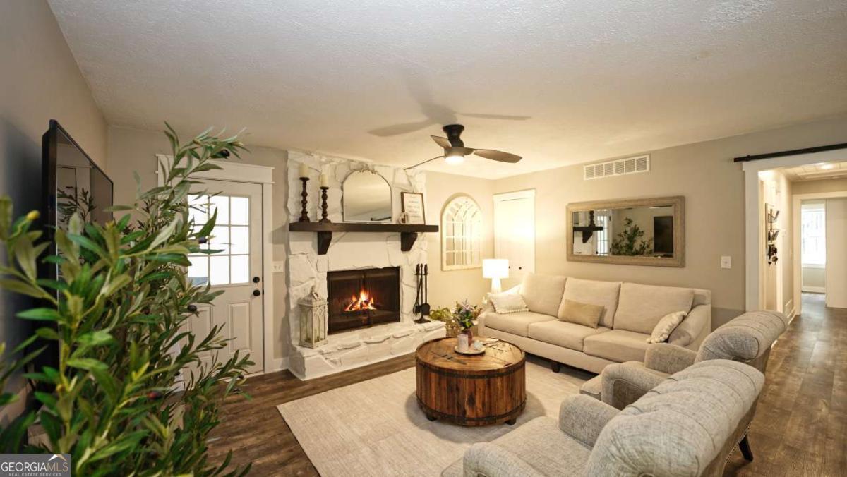 2558 Gulledge Road Dallas GA 30132