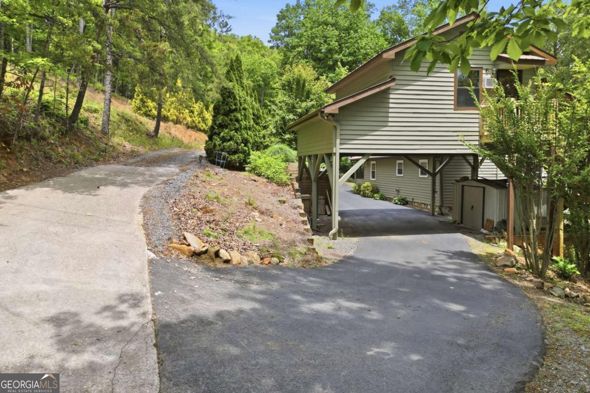 946 Laurel Circle Blue Ridge GA 30513