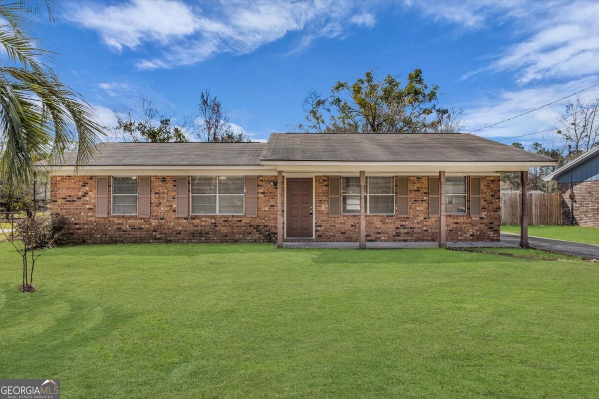 121 Deerwood Court Hinesville GA 31313