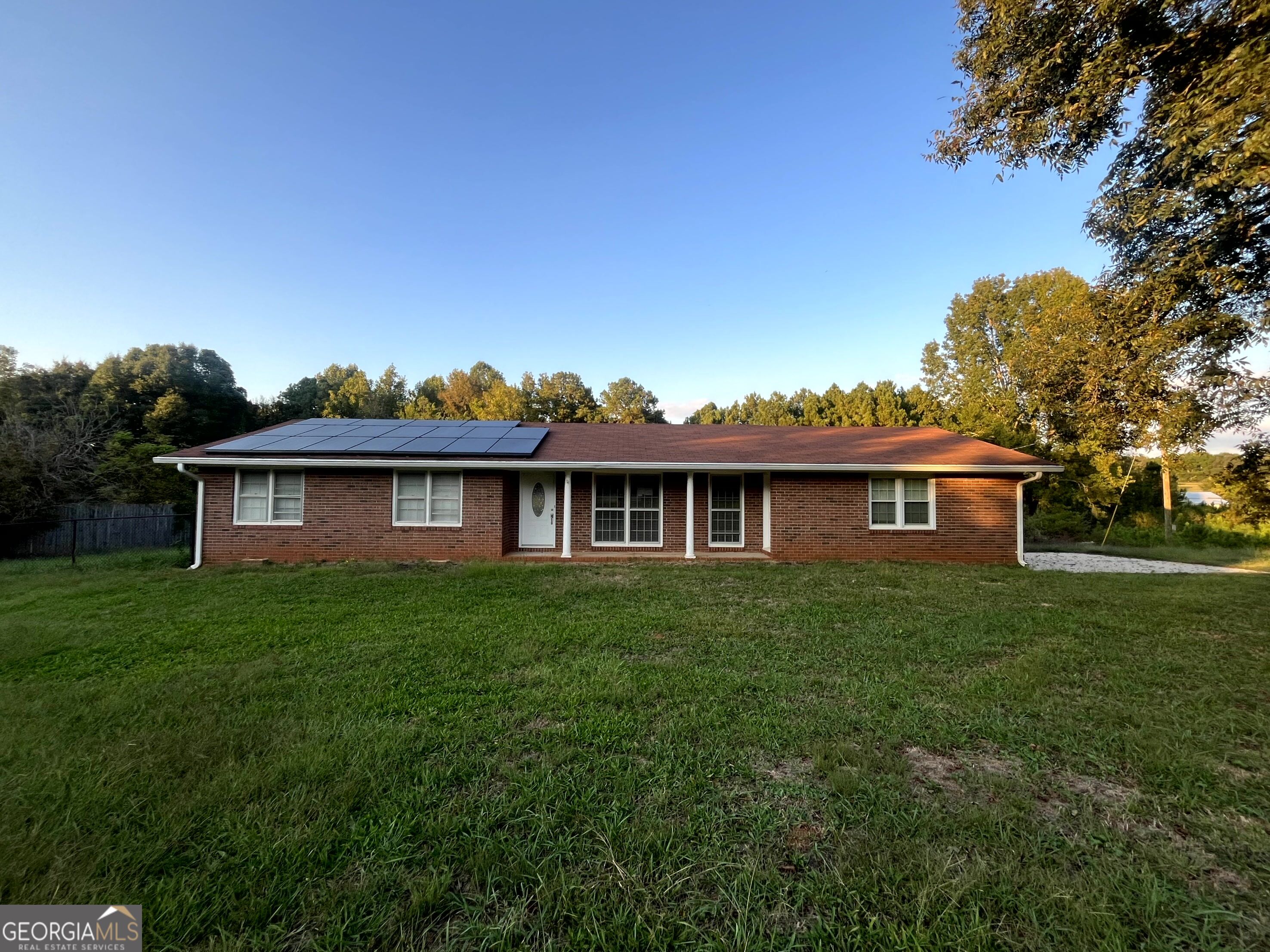 8750 Sandy Cross Road Carnesville GA 30521