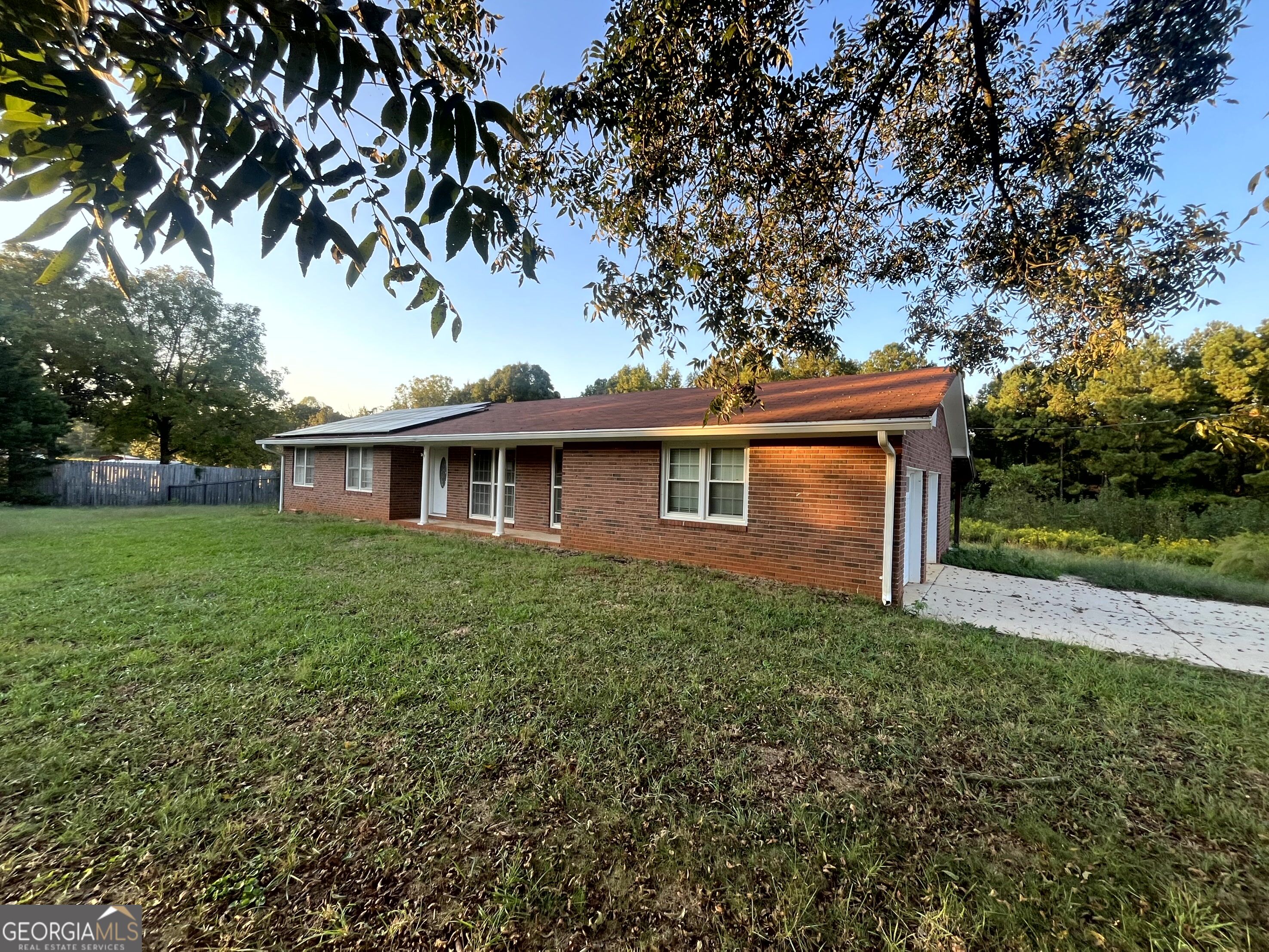 8750 Sandy Cross Road Carnesville GA 30521