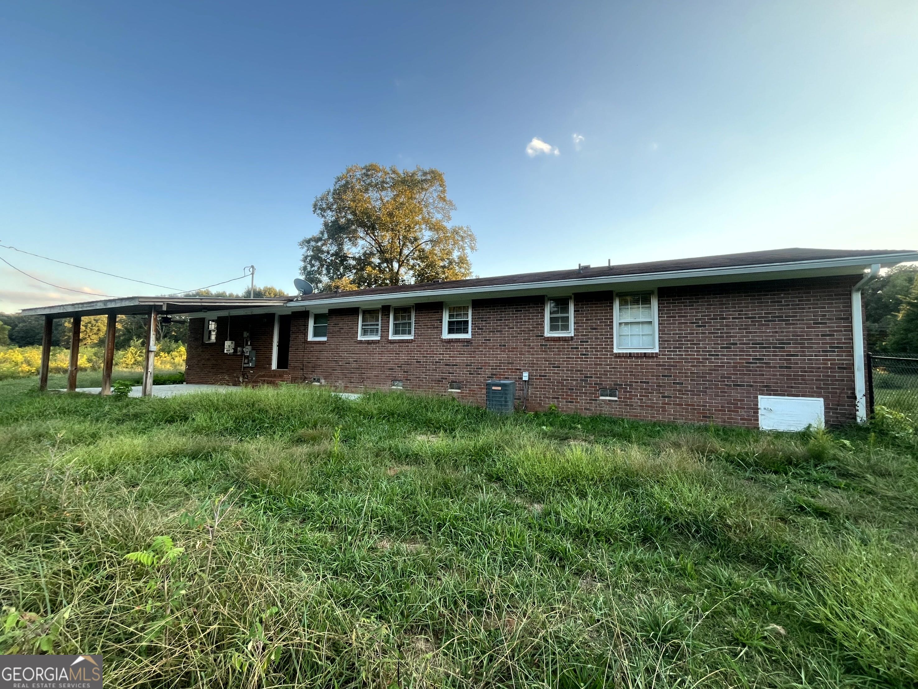 8750 Sandy Cross Road Carnesville GA 30521