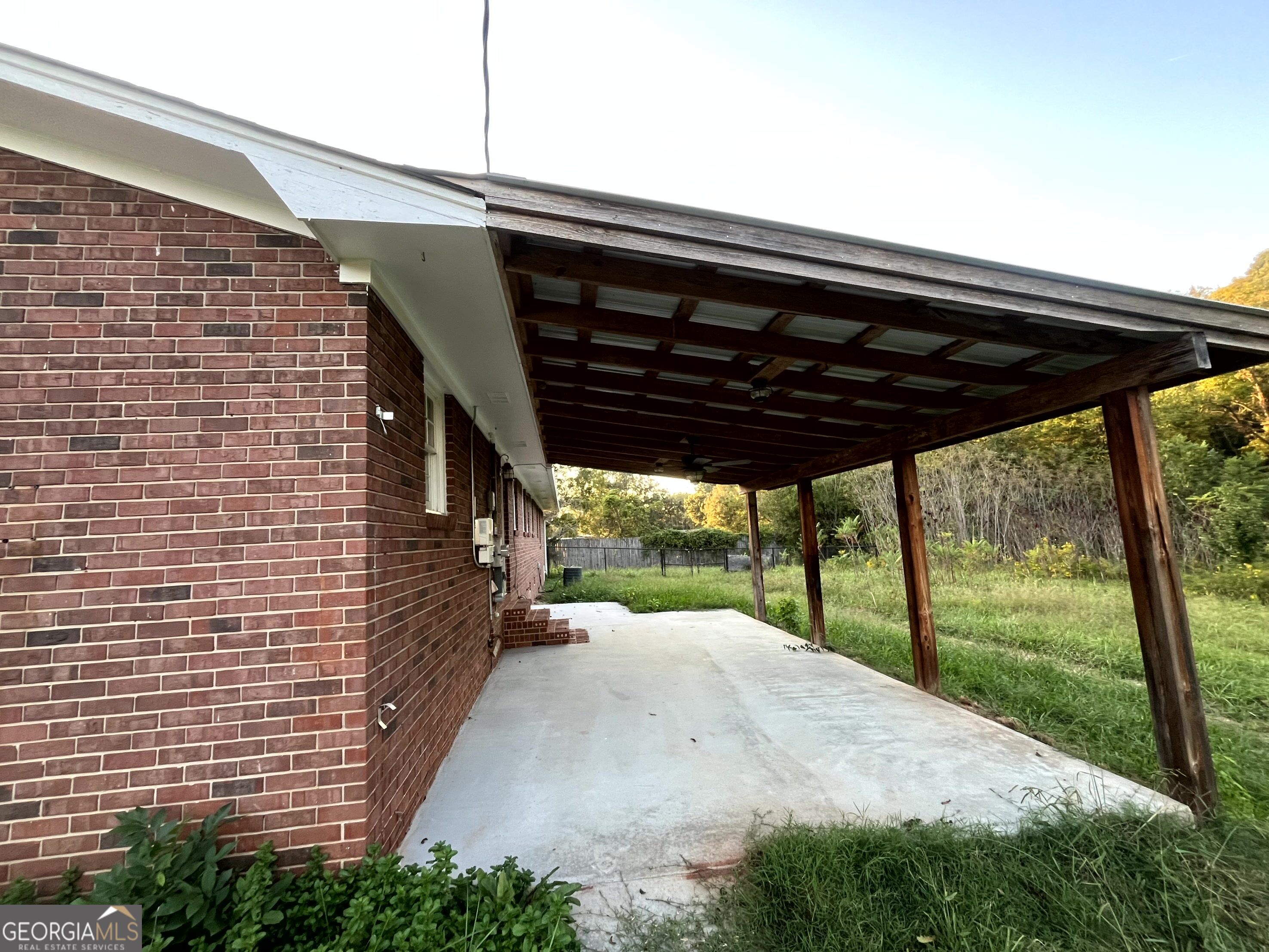 8750 Sandy Cross Road Carnesville GA 30521