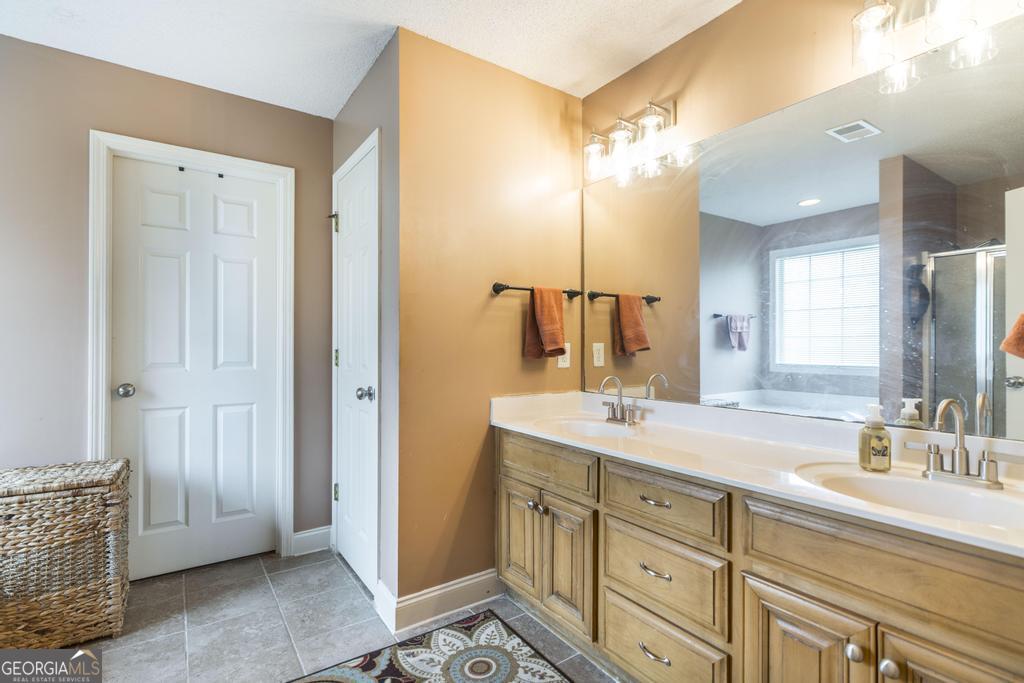 112 Finch Drive Kathleen GA 31047