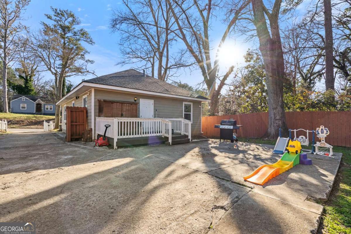 1387 Avon Avenue SW Atlanta GA 30310