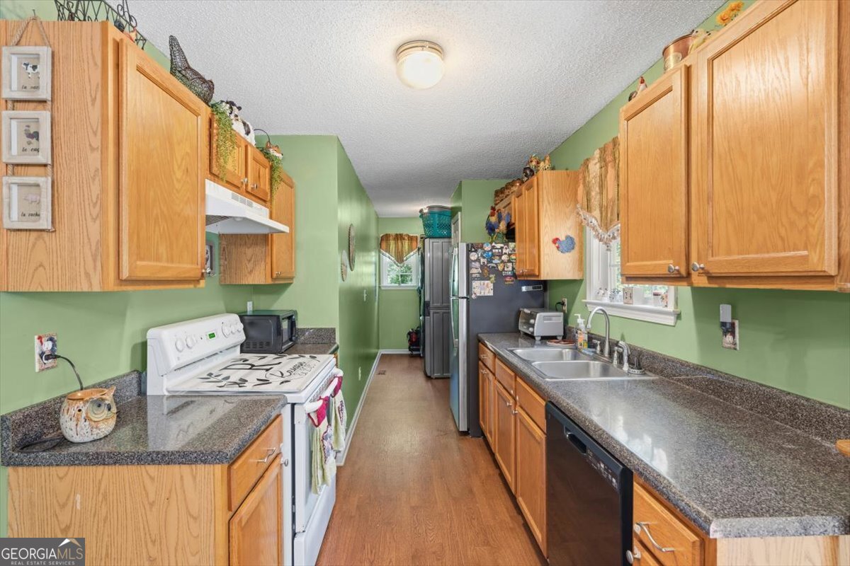 147 Park Heights Street Buchanan GA 30113