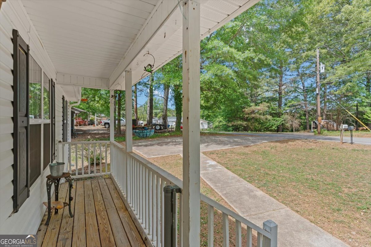 147 Park Heights Street Buchanan GA 30113