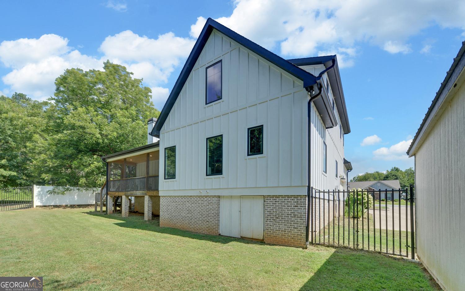 24 Brookhaven Way Bowersville GA 30516