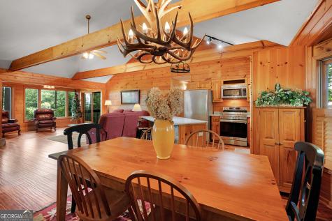 1189 Walnut Ridge Ellijay GA 30536