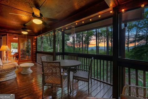 1189 Walnut Ridge Ellijay GA 30536