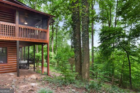 1189 Walnut Ridge Ellijay GA 30536
