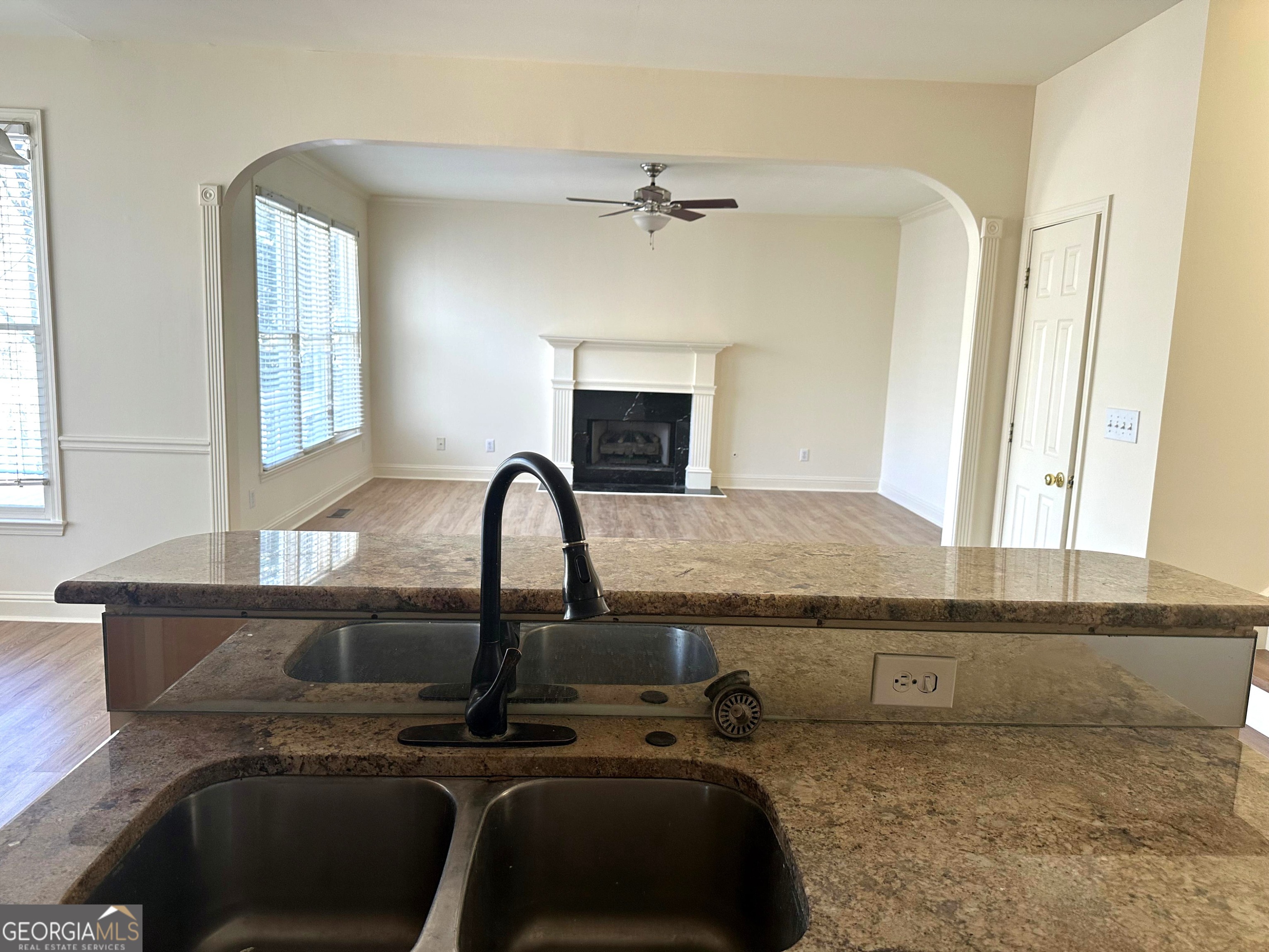 4025 Eyrie Farms Lane Cumming GA 30041