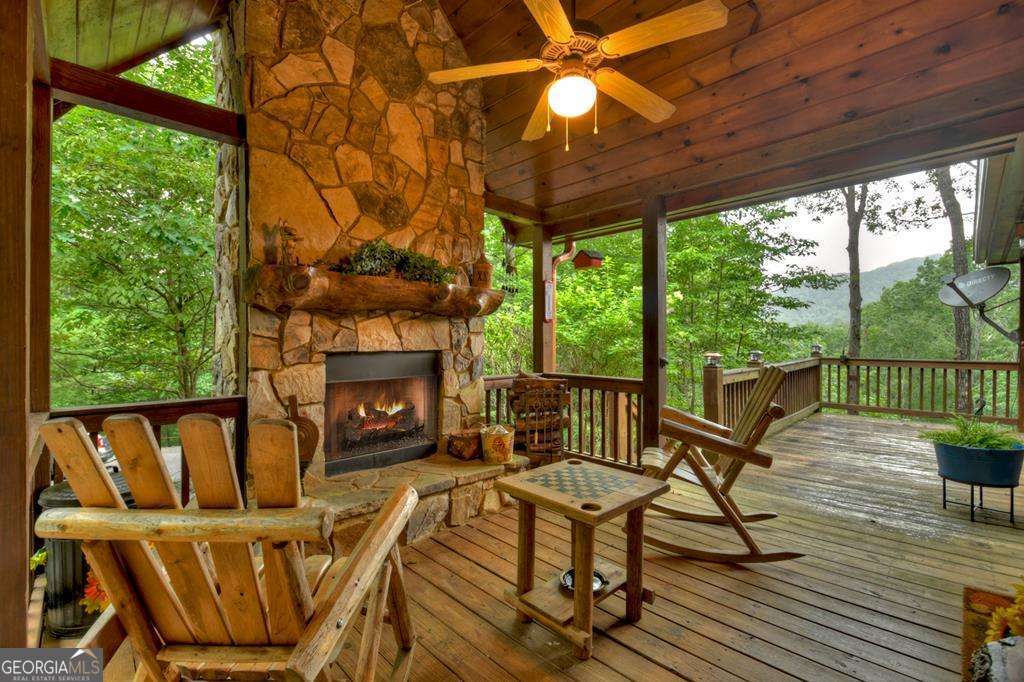 # 9 Oak Cliff Lane Morganton GA 30560