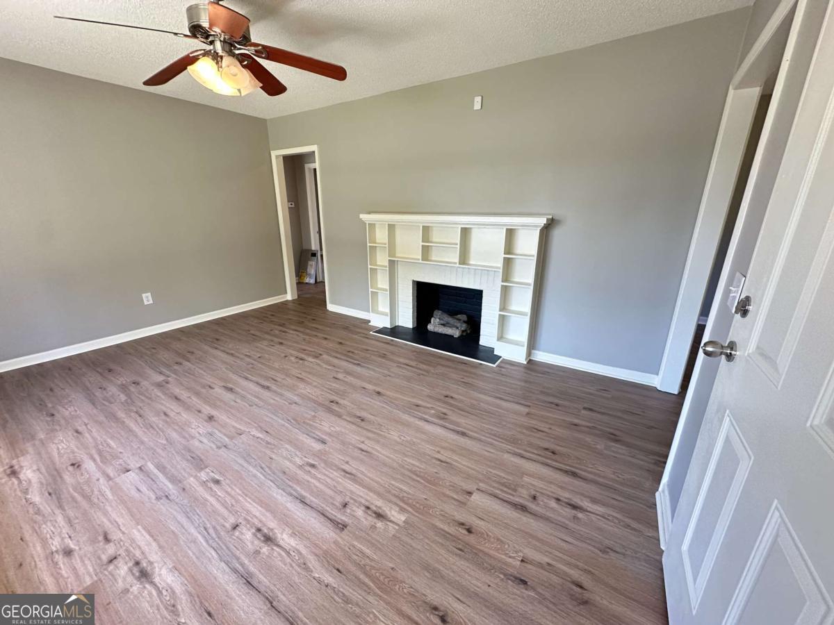11 Pendleton Street Baxley GA 31513