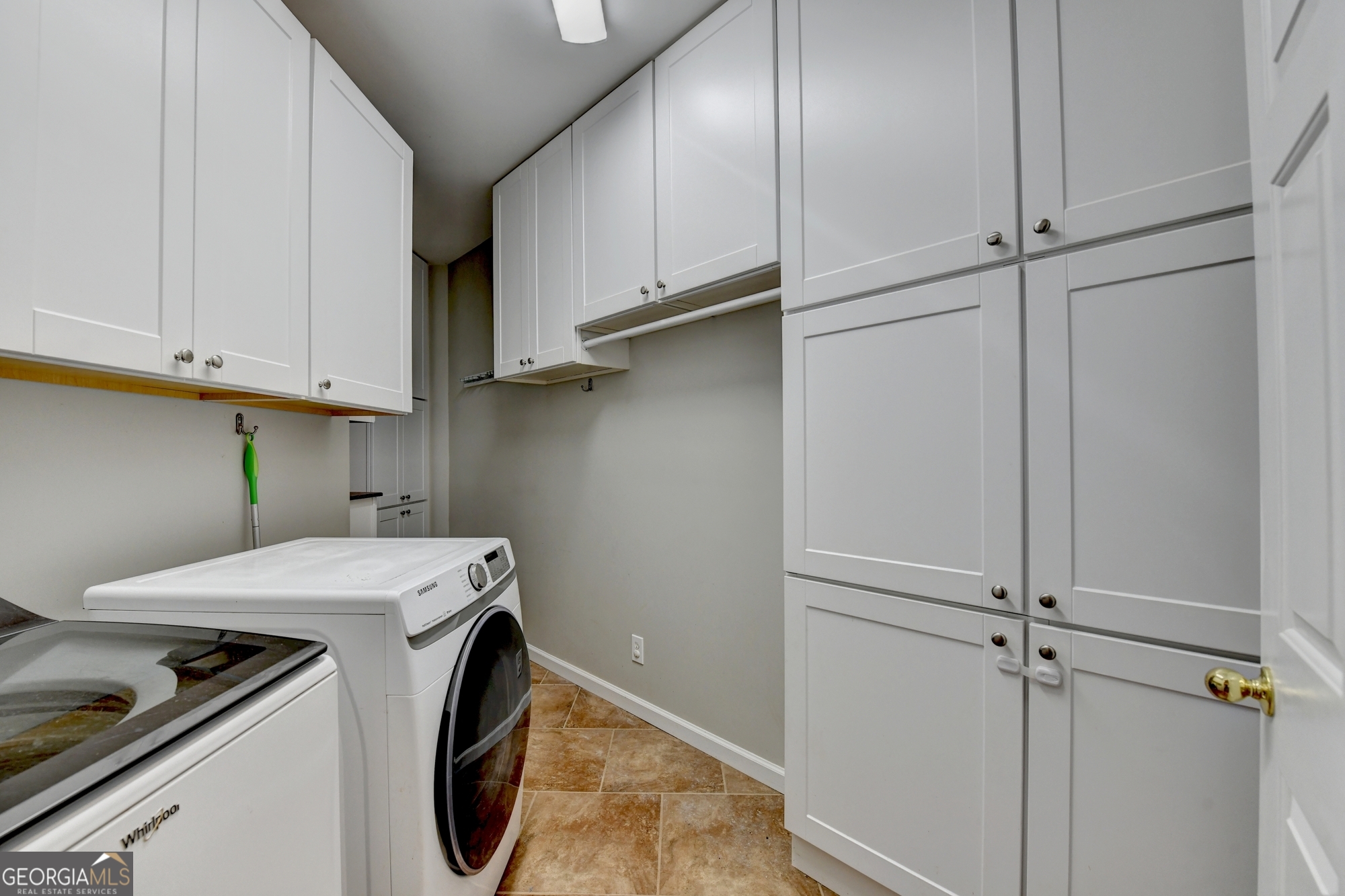 60 Hickory Hill Drive Oxford GA 30054