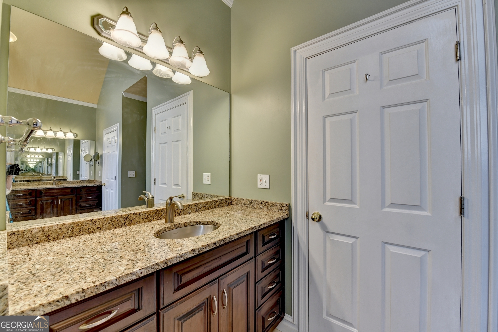 60 Hickory Hill Drive Oxford GA 30054