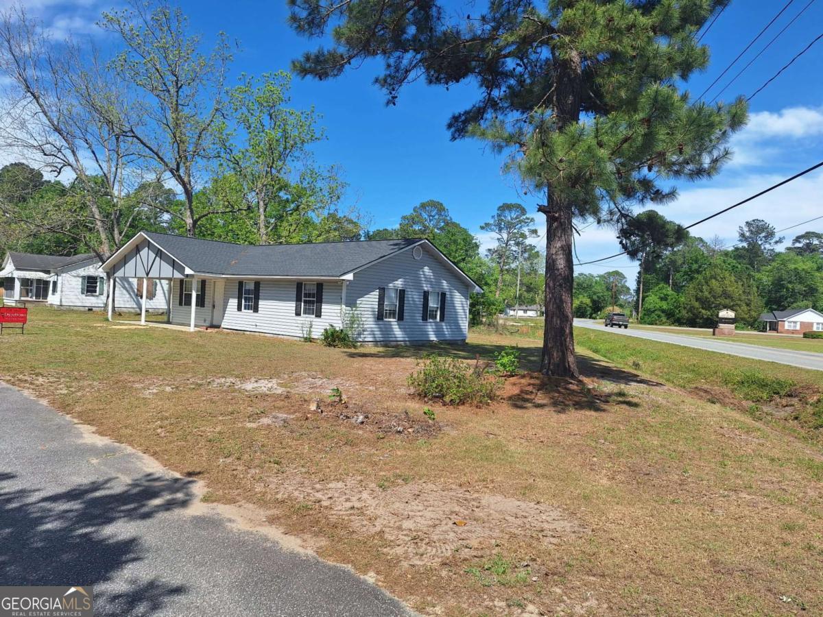 37 Faison Street Baxley GA 31513