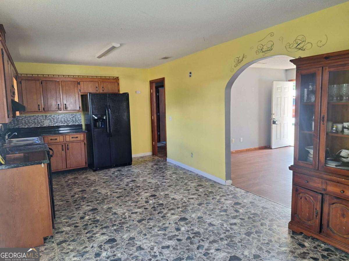 37 Faison Street Baxley GA 31513
