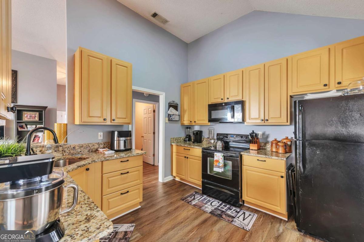 2255 Lake Royale Drive Riverdale GA 30296