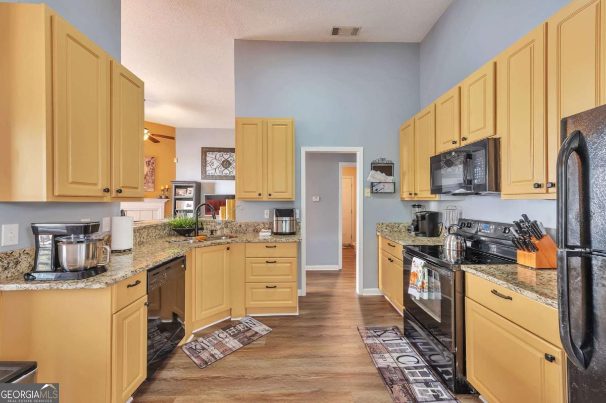 2255 Lake Royale Drive Riverdale GA 30296