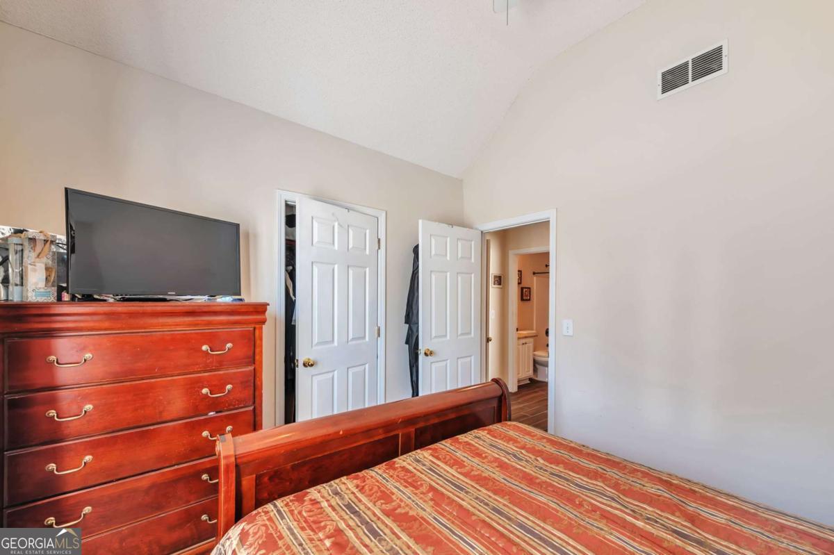 2255 Lake Royale Drive Riverdale GA 30296