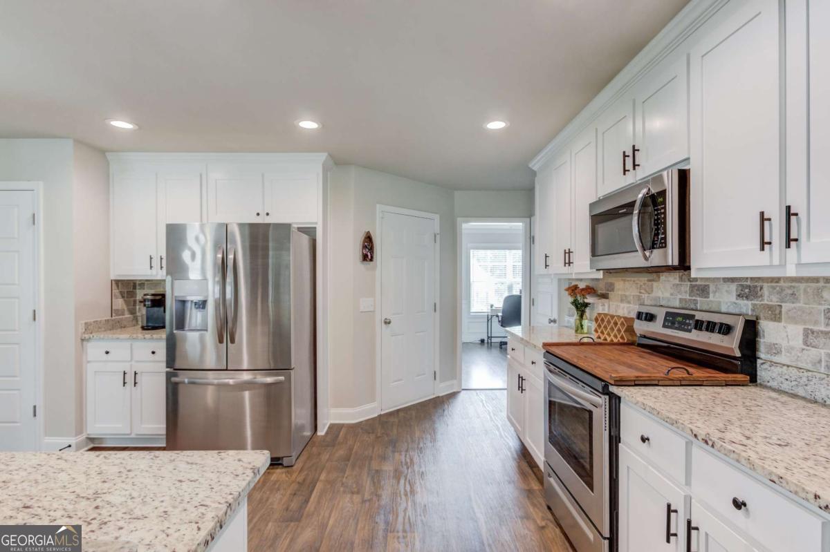 242 Lokeys Circle Bethlehem GA 30620