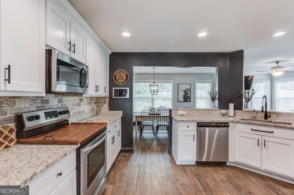 242 Lokeys Circle Bethlehem GA 30620