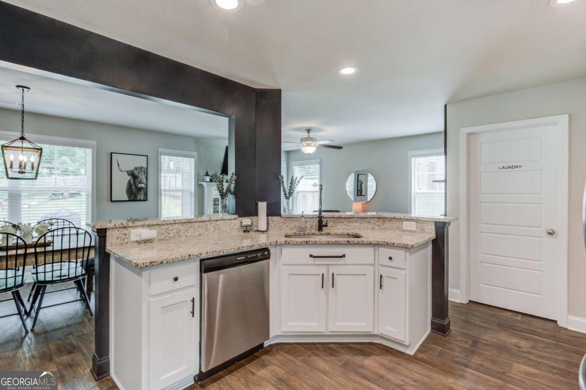 242 Lokeys Circle Bethlehem GA 30620