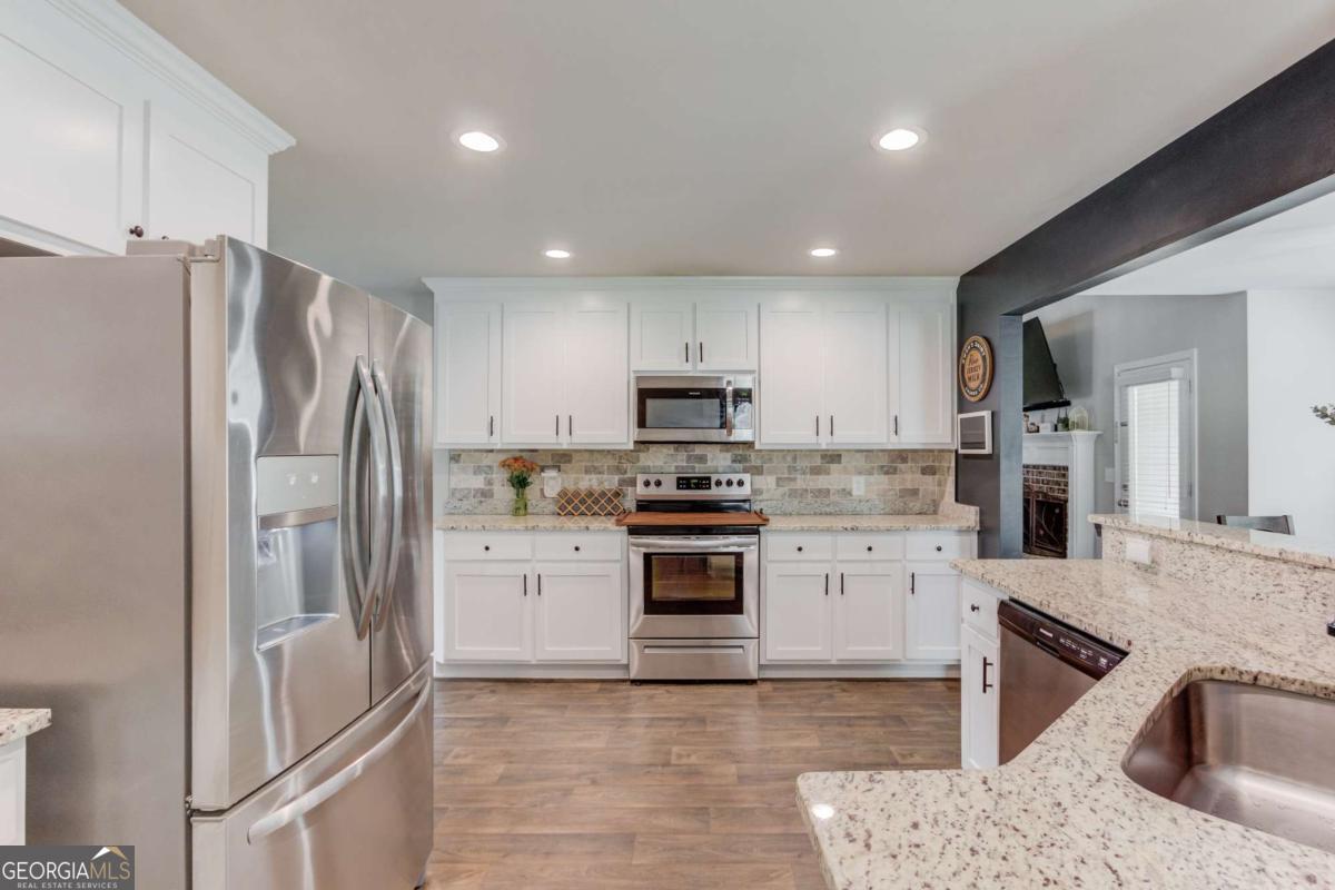 242 Lokeys Circle Bethlehem GA 30620