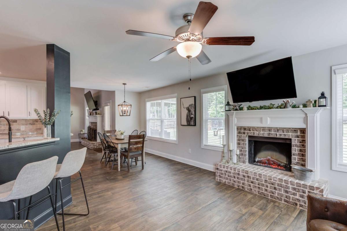 242 Lokeys Circle Bethlehem GA 30620
