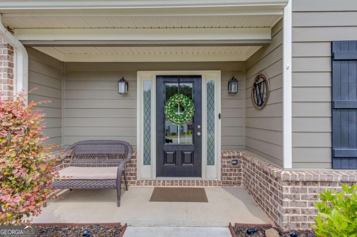 242 Lokeys Circle Bethlehem GA 30620