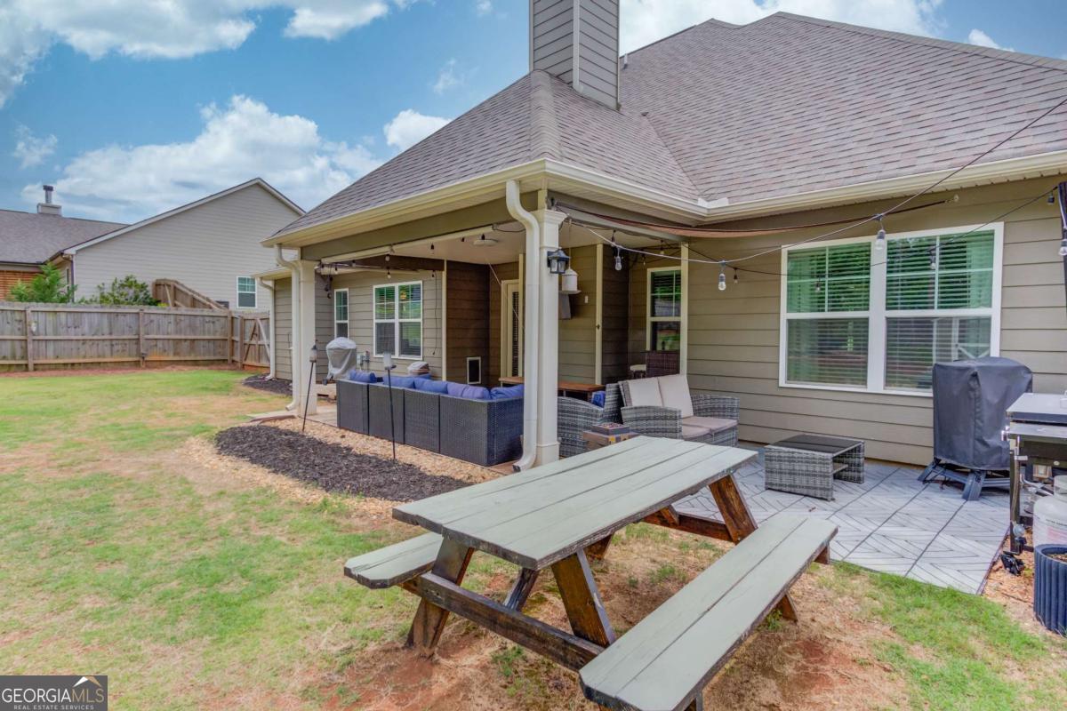 242 Lokeys Circle Bethlehem GA 30620
