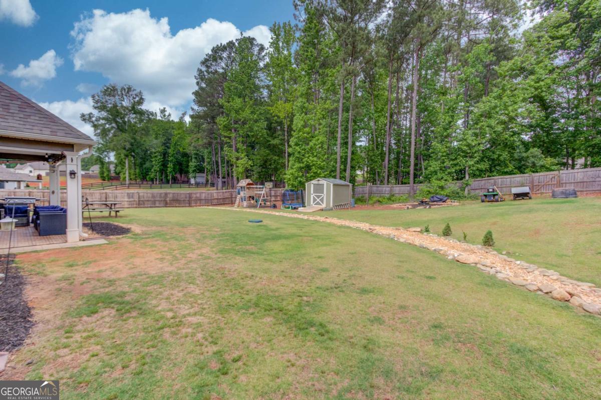 242 Lokeys Circle Bethlehem GA 30620