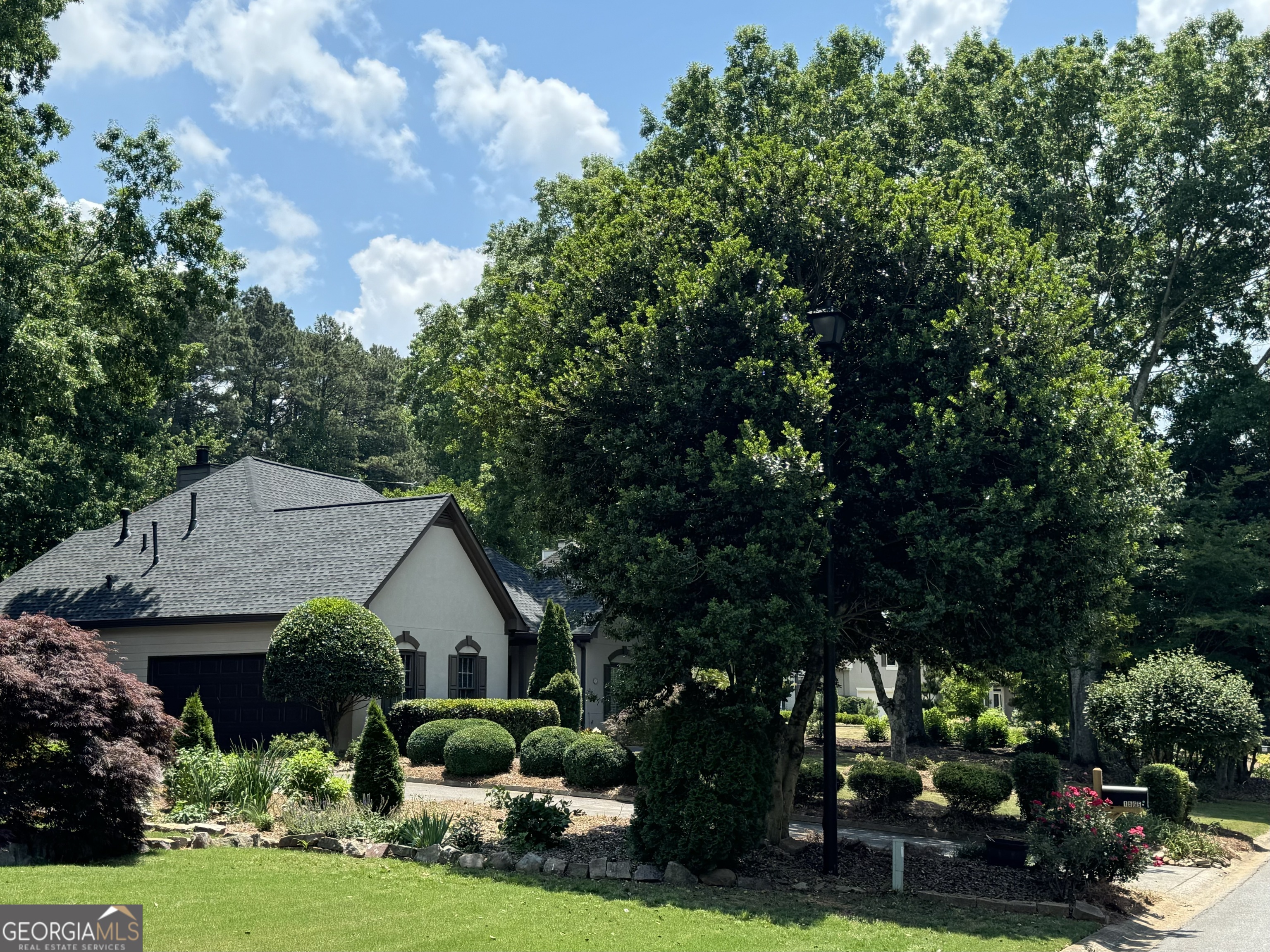 1565 Victoria Walk Cumming GA 30041