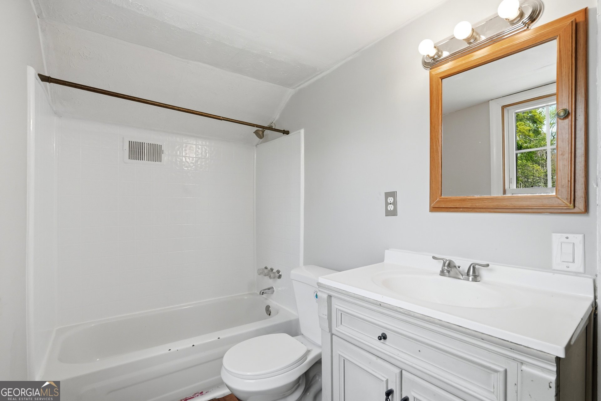 707 Francis Place NW Atlanta GA 30318