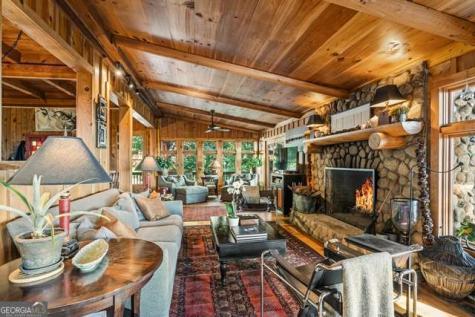 772 Double Knob Road Ellijay GA 30540