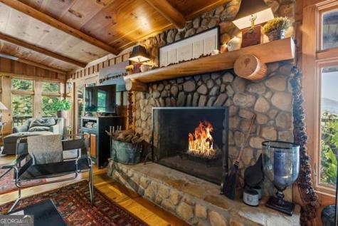 772 Double Knob Road Ellijay GA 30540