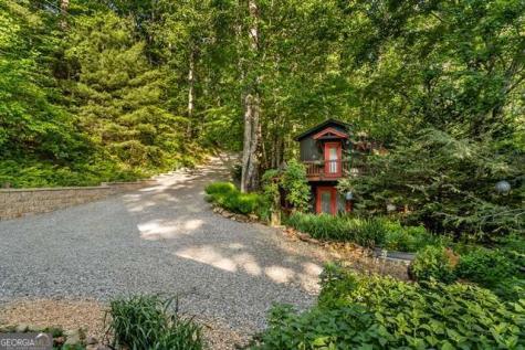 772 Double Knob Road Ellijay GA 30540