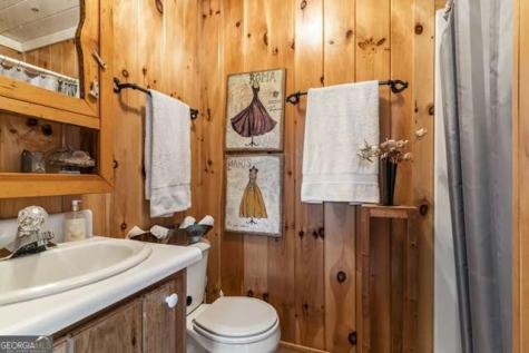 772 Double Knob Road Ellijay GA 30540