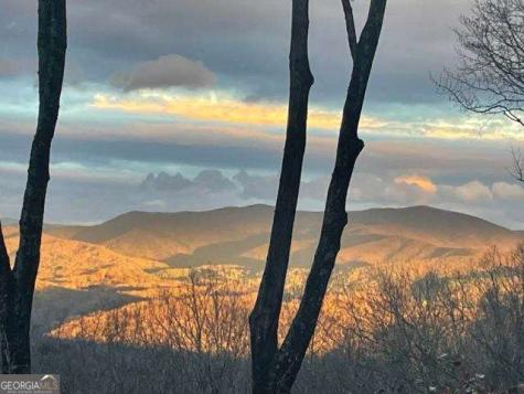772 Double Knob Road Ellijay GA 30540